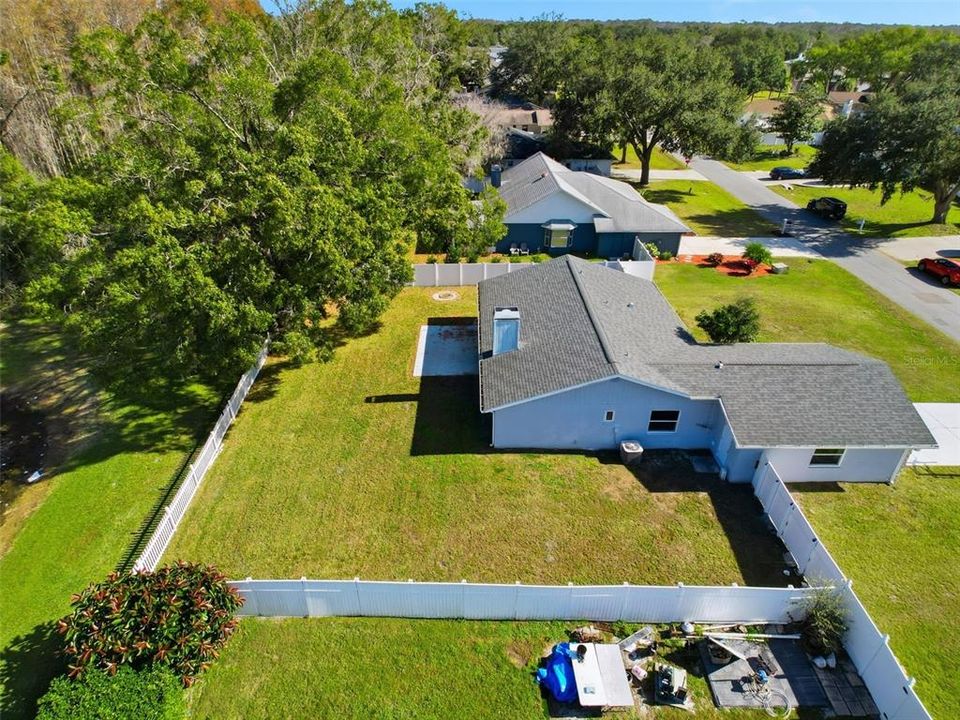 For Sale: $380,000 (4 beds, 2 baths, 1399 Square Feet)