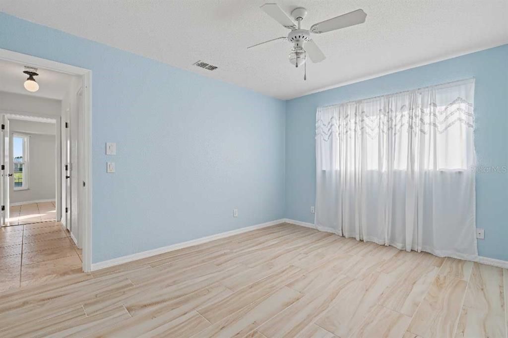 На продажу: $685,000 (3 спален, 2 ванн, 2137 Квадратных фут)