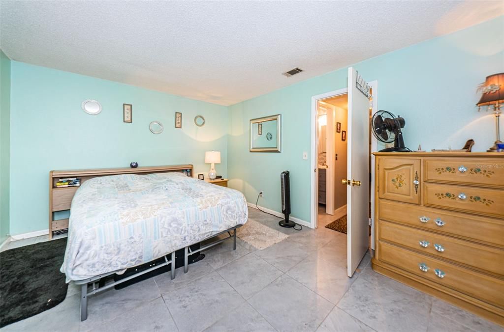 En Venta: $118,000 (2 camas, 1 baños, 1010 Pies cuadrados)