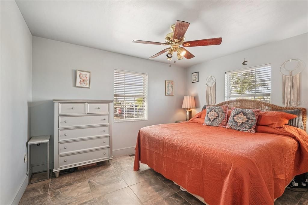 For Sale: $339,000 (3 beds, 2 baths, 1431 Square Feet)