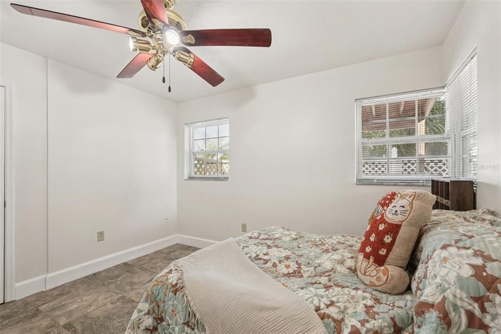 For Sale: $339,000 (3 beds, 2 baths, 1431 Square Feet)