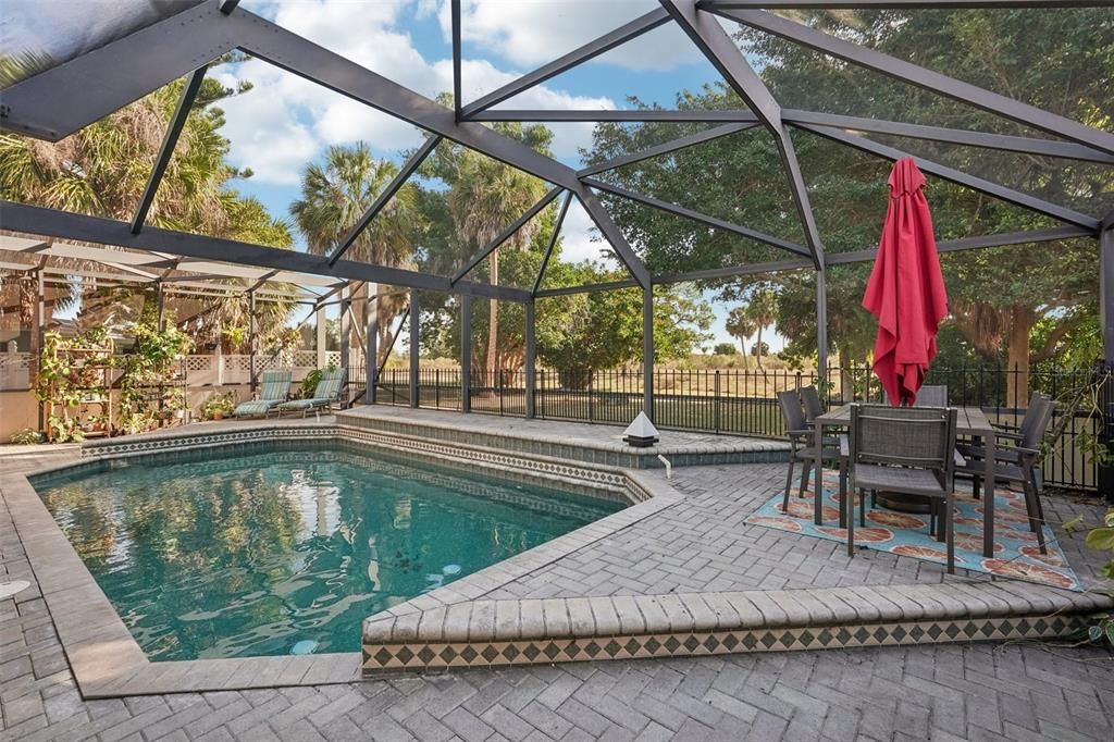 For Sale: $339,000 (3 beds, 2 baths, 1431 Square Feet)