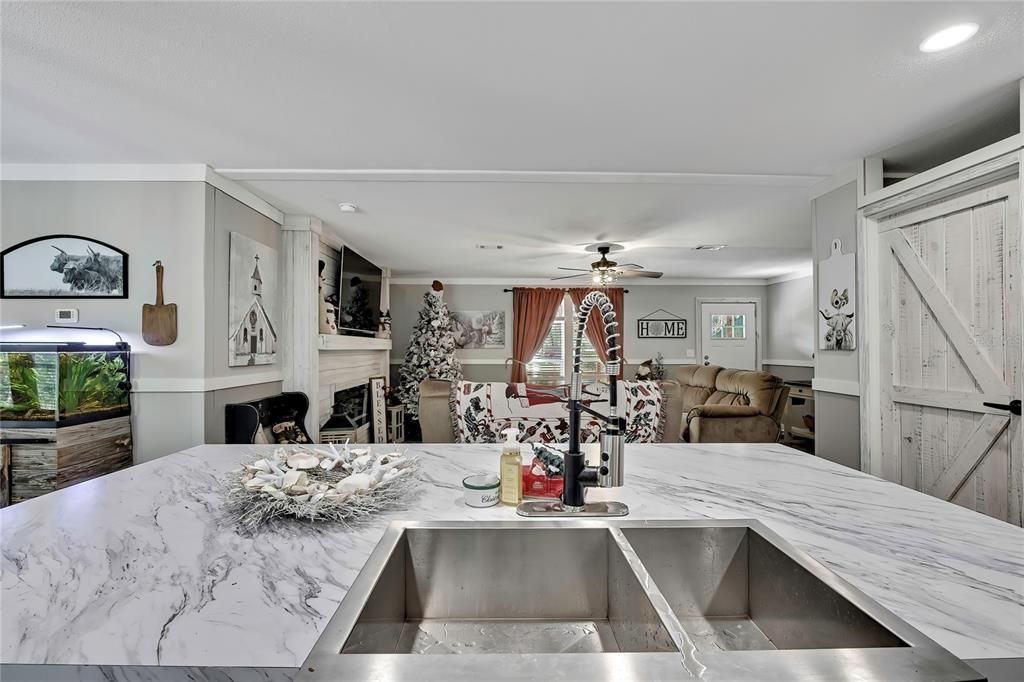 For Sale: $320,000 (4 beds, 2 baths, 2040 Square Feet)