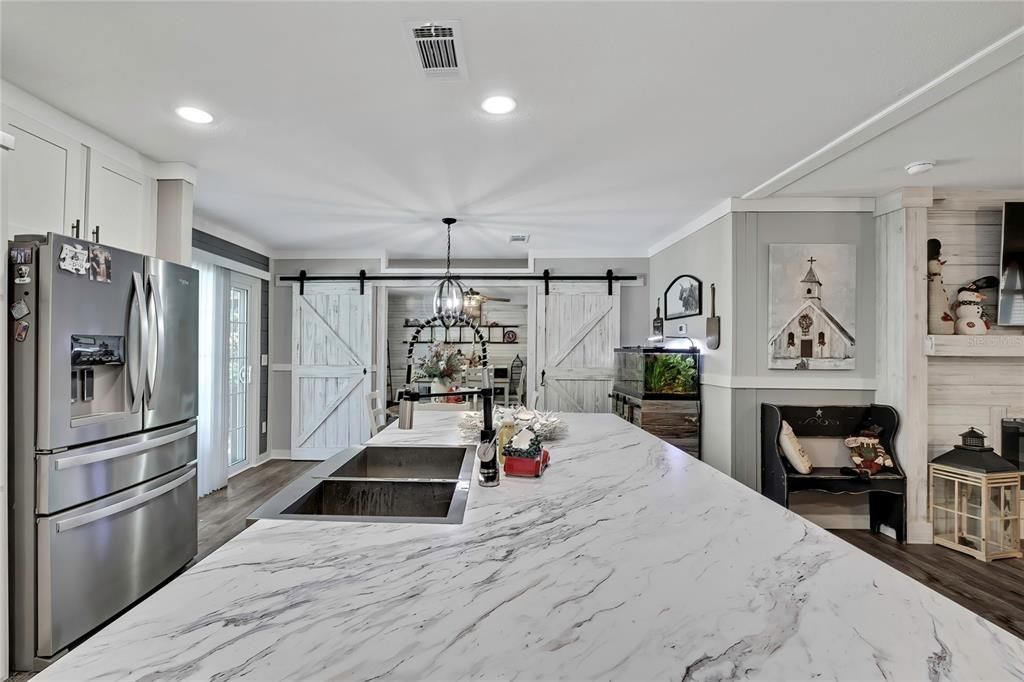 For Sale: $320,000 (4 beds, 2 baths, 2040 Square Feet)