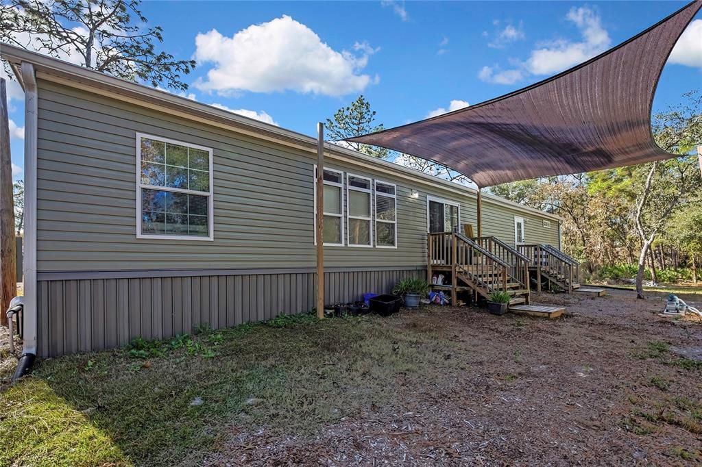 For Sale: $320,000 (4 beds, 2 baths, 2040 Square Feet)