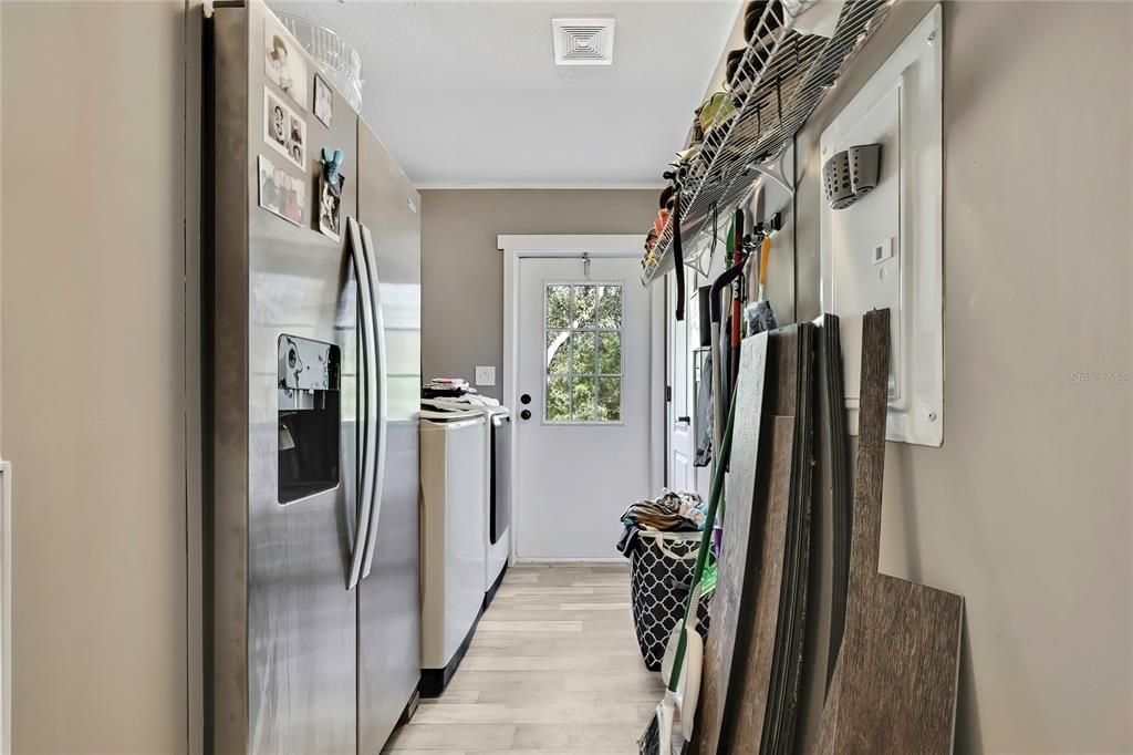 For Sale: $320,000 (4 beds, 2 baths, 2040 Square Feet)