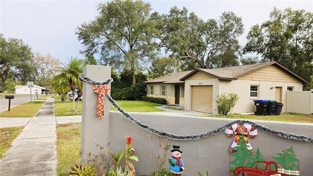 For Rent: $2,000 (3 beds, 2 baths, 1170 Square Feet)