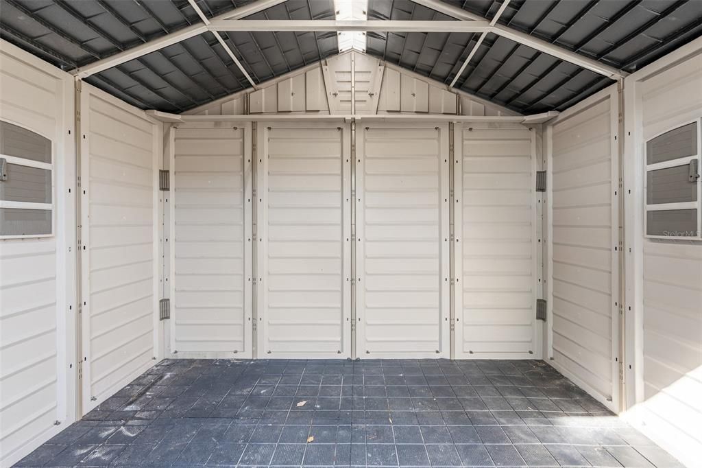 На продажу: $299,000 (3 спален, 2 ванн, 1008 Квадратных фут)