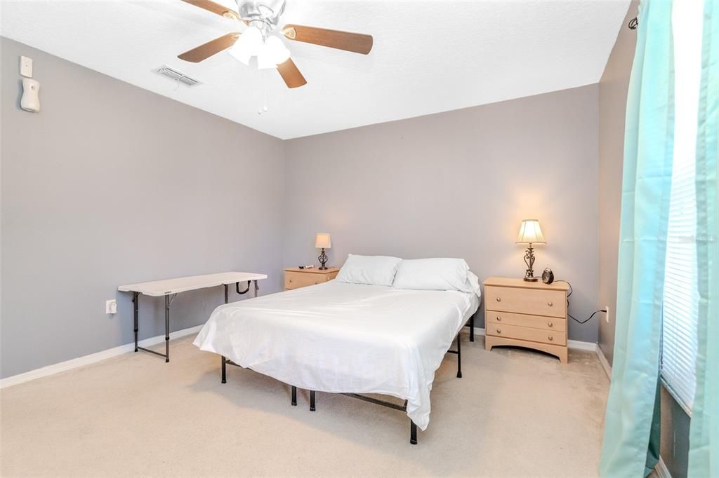 For Sale: $310,000 (3 beds, 2 baths, 1809 Square Feet)