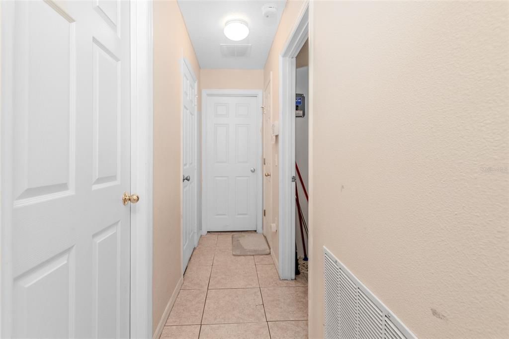 For Sale: $310,000 (3 beds, 2 baths, 1809 Square Feet)