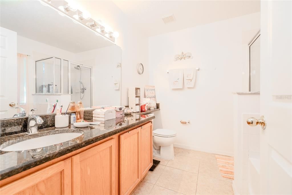 For Sale: $310,000 (3 beds, 2 baths, 1809 Square Feet)