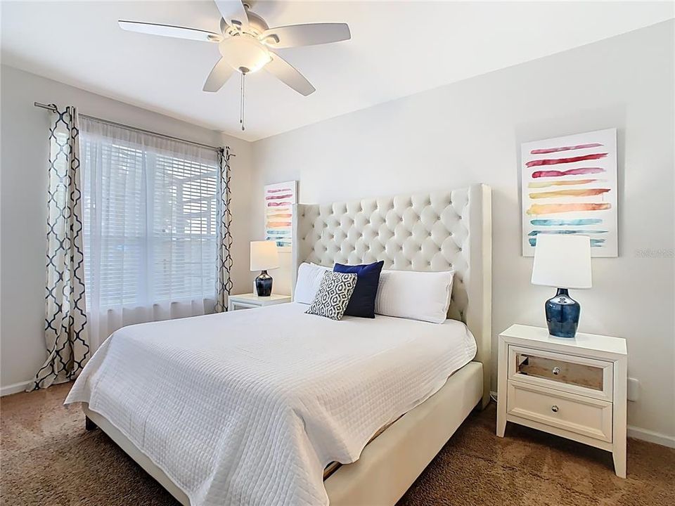 For Sale: $700,000 (5 beds, 5 baths, 2342 Square Feet)