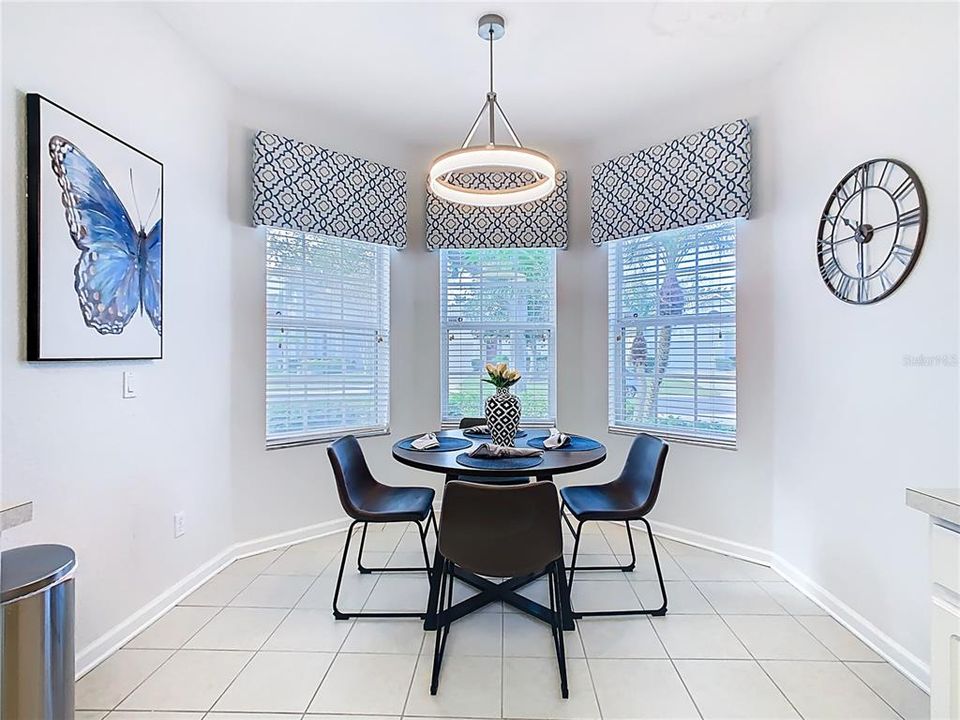 For Sale: $700,000 (5 beds, 5 baths, 2342 Square Feet)