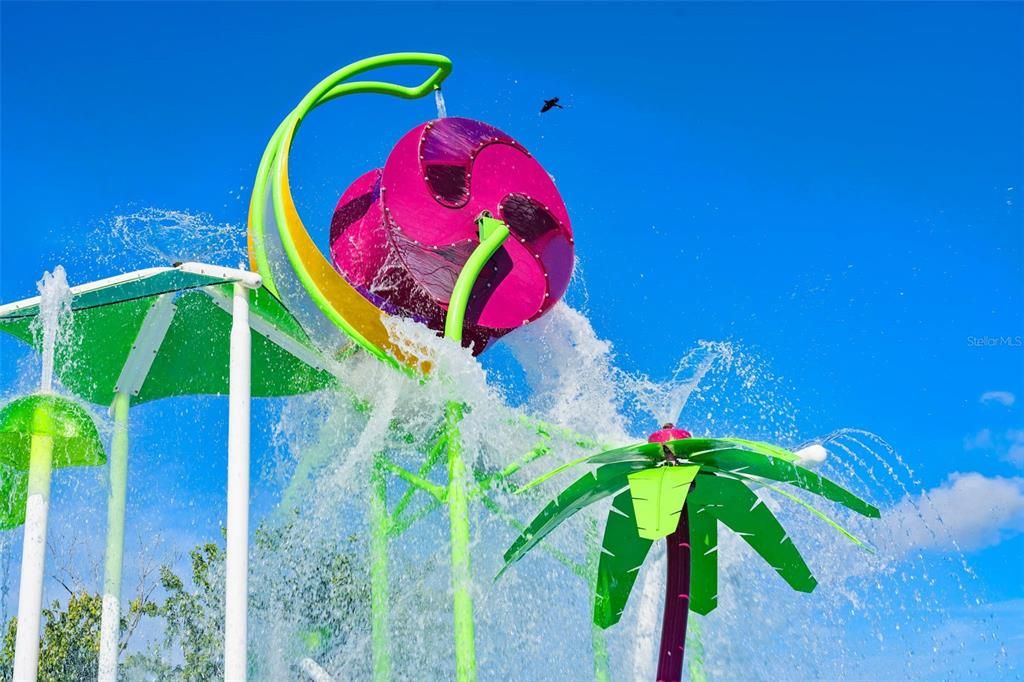 For Sale: $700,000 (5 beds, 5 baths, 2342 Square Feet)