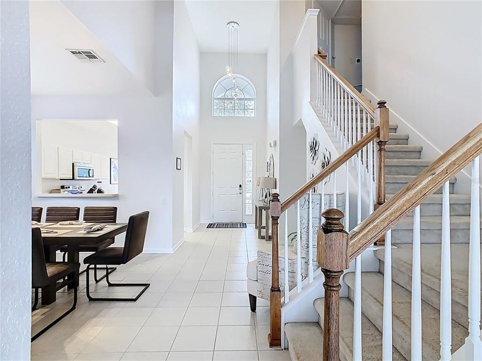 For Sale: $700,000 (5 beds, 5 baths, 2342 Square Feet)