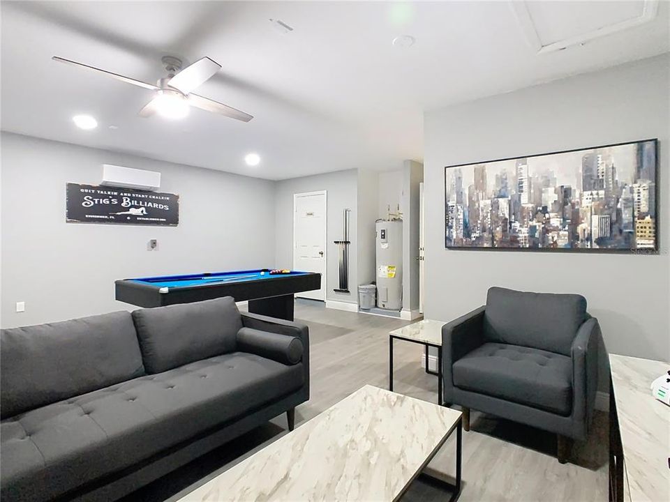 For Sale: $700,000 (5 beds, 5 baths, 2342 Square Feet)