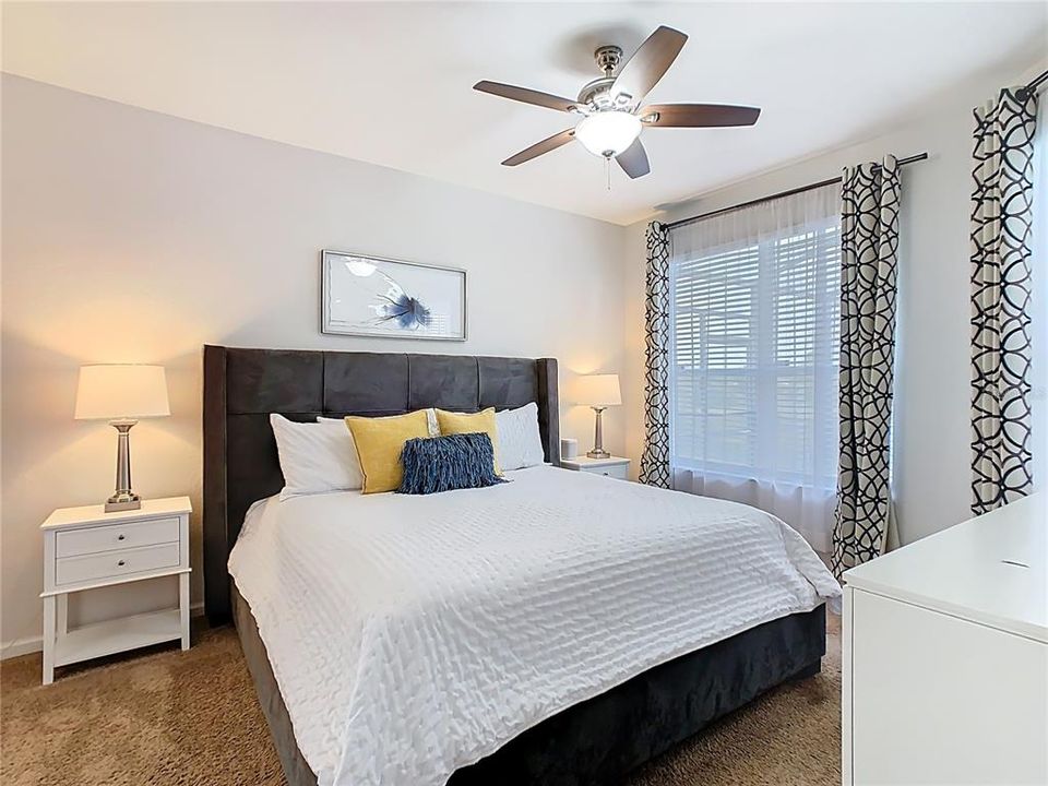 For Sale: $700,000 (5 beds, 5 baths, 2342 Square Feet)