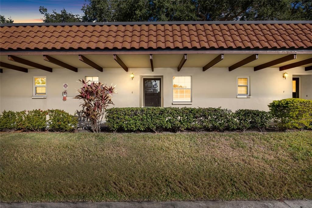 На продажу: $110,000 (1 спален, 1 ванн, 645 Квадратных фут)