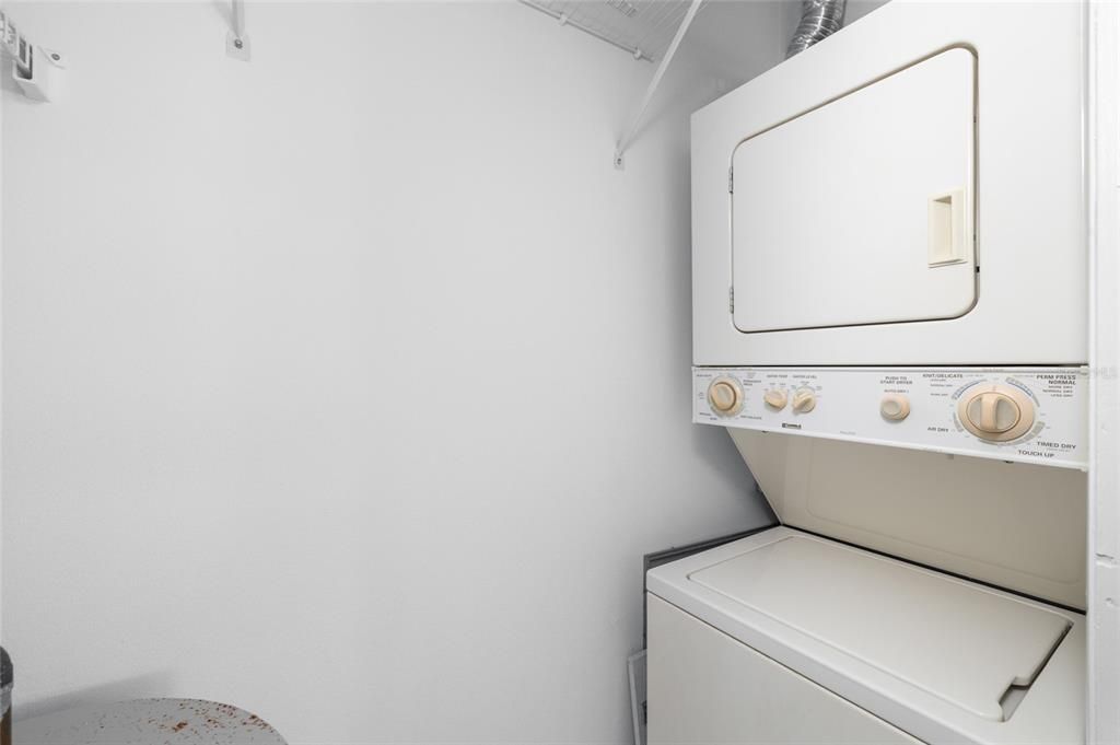 На продажу: $110,000 (1 спален, 1 ванн, 645 Квадратных фут)