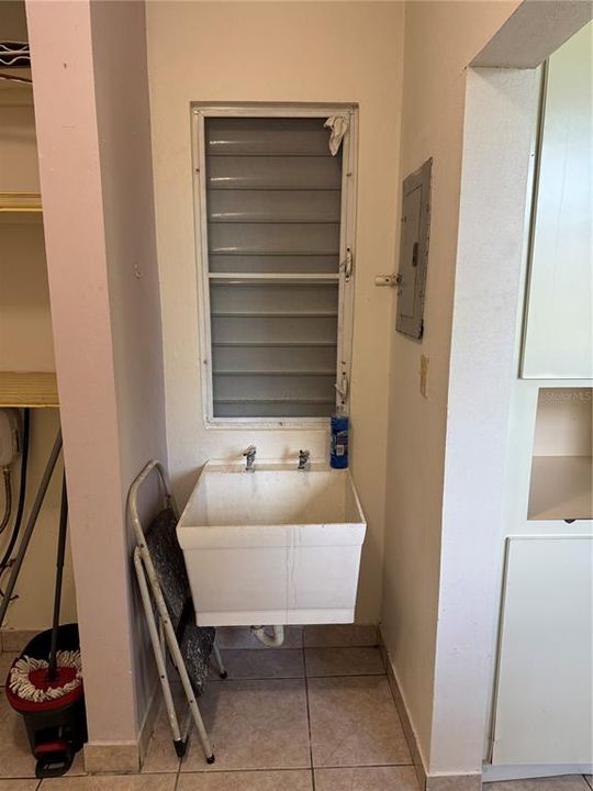 En Venta: $250,000 (3 camas, 2 baños, 1732 Pies cuadrados)