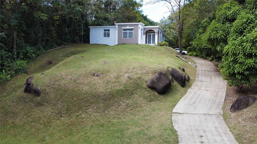 En Venta: $250,000 (3 camas, 2 baños, 1732 Pies cuadrados)