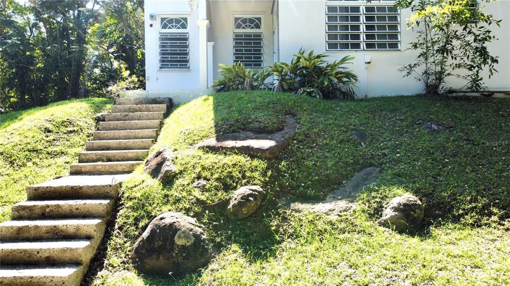 En Venta: $250,000 (3 camas, 2 baños, 1732 Pies cuadrados)