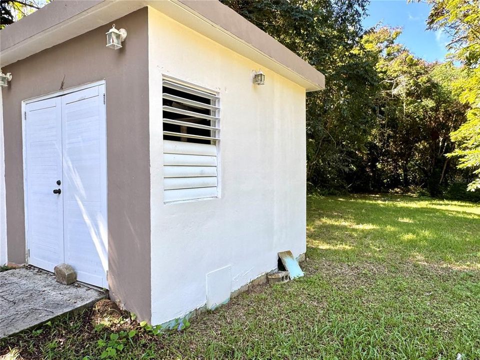 En Venta: $250,000 (3 camas, 2 baños, 1732 Pies cuadrados)