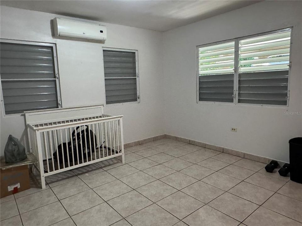 En Venta: $250,000 (3 camas, 2 baños, 1732 Pies cuadrados)