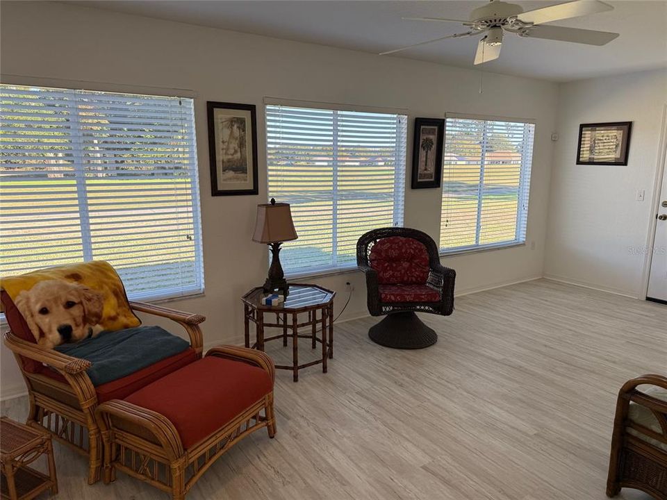 En Venta: $319,500 (2 camas, 2 baños, 1873 Pies cuadrados)