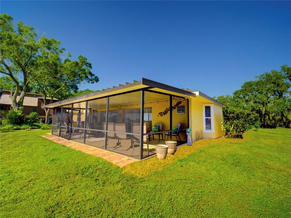 For Sale: $485,000 (3 beds, 2 baths, 1751 Square Feet)