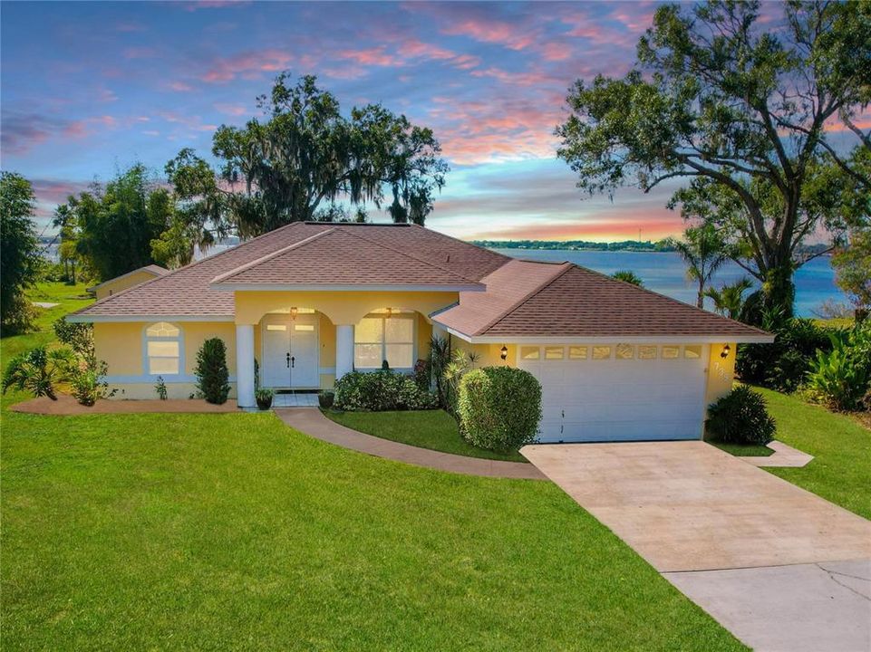 For Sale: $485,000 (3 beds, 2 baths, 1751 Square Feet)