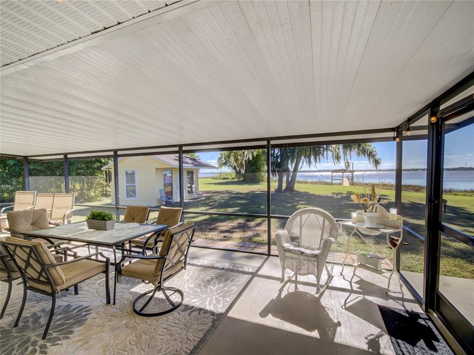 For Sale: $485,000 (3 beds, 2 baths, 1751 Square Feet)