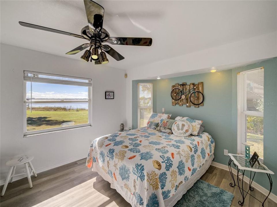 For Sale: $485,000 (3 beds, 2 baths, 1751 Square Feet)