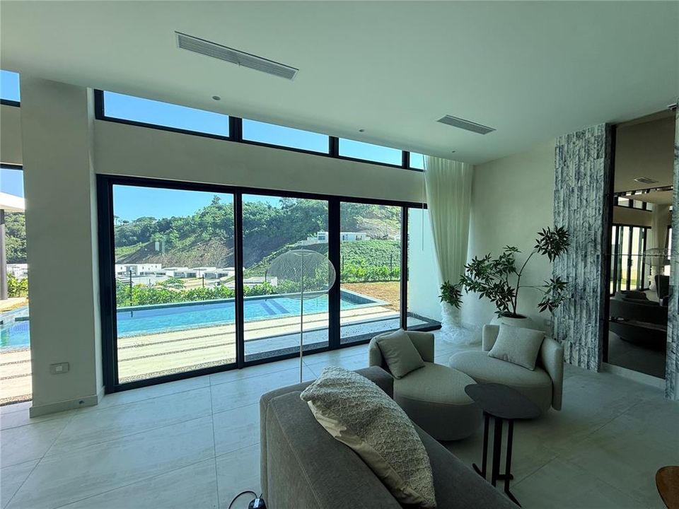 For Sale: $2,550,000 (4 beds, 4 baths, 4300 Square Feet)