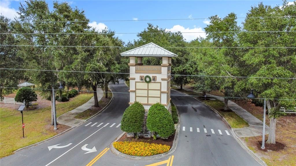 На продажу: $375,000 (5 спален, 2 ванн, 1820 Квадратных фут)