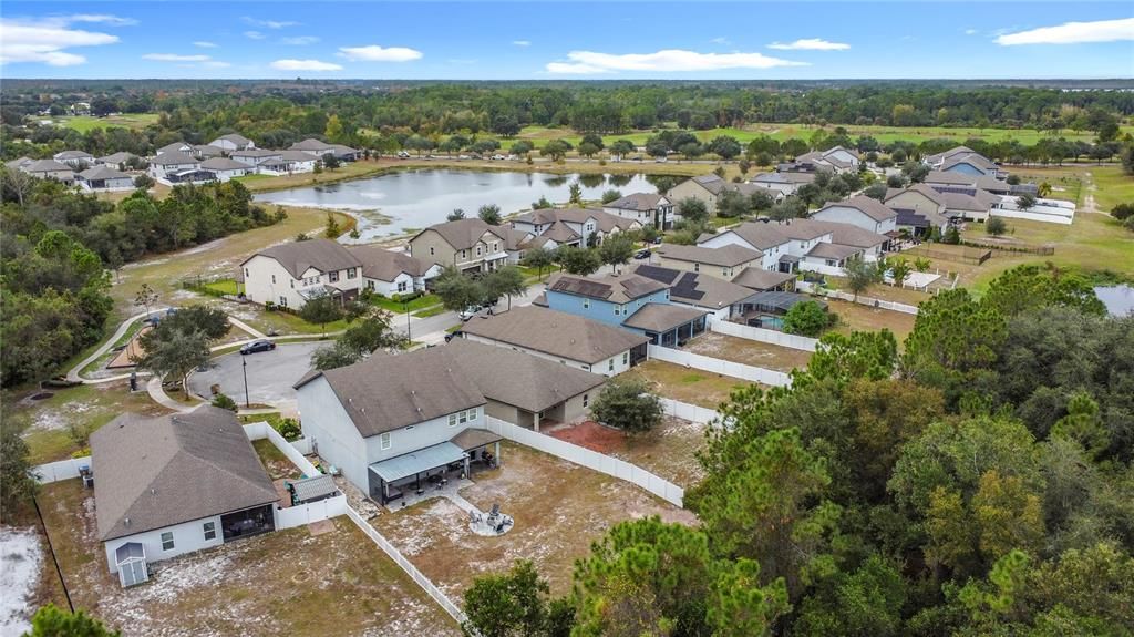 На продажу: $375,000 (5 спален, 2 ванн, 1820 Квадратных фут)