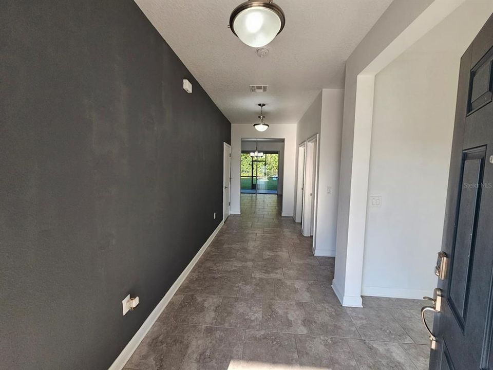 For Rent: $3,400 (4 beds, 2 baths, 2655 Square Feet)