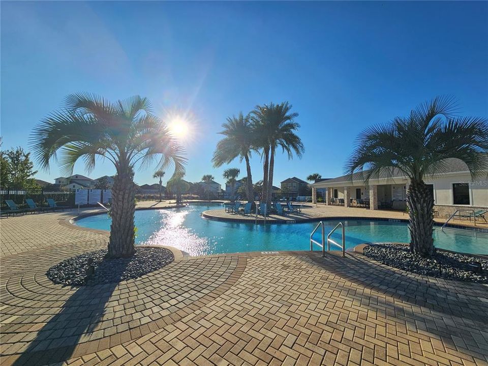 For Rent: $3,400 (4 beds, 2 baths, 2655 Square Feet)