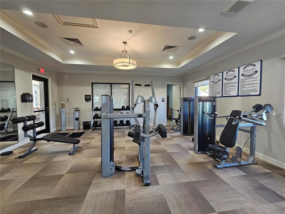 For Rent: $3,400 (4 beds, 2 baths, 2655 Square Feet)