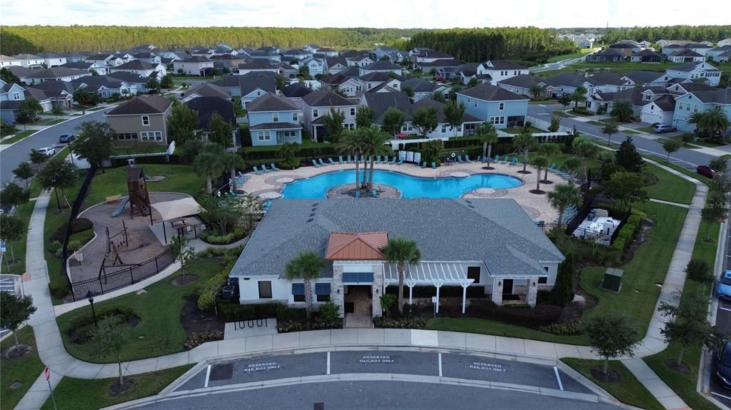 For Rent: $3,400 (4 beds, 2 baths, 2655 Square Feet)