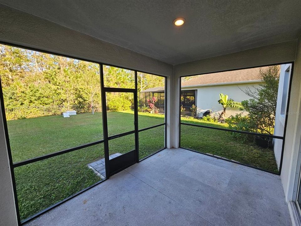 For Rent: $3,400 (4 beds, 2 baths, 2655 Square Feet)