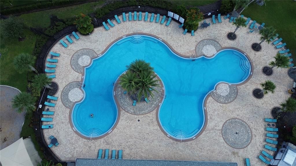 For Rent: $3,400 (4 beds, 2 baths, 2655 Square Feet)