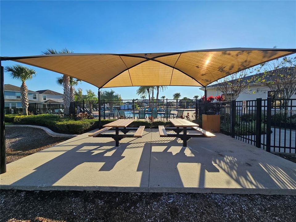 For Rent: $3,400 (4 beds, 2 baths, 2655 Square Feet)