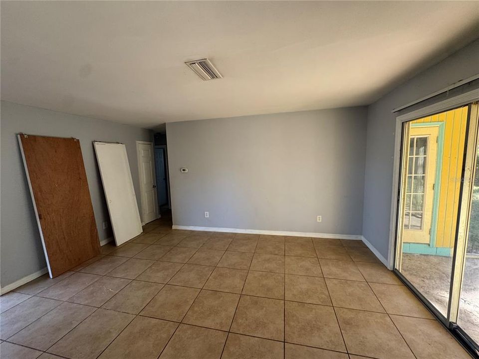 В аренду: $1,775 (3 спален, 2 ванн, 1162 Квадратных фут)