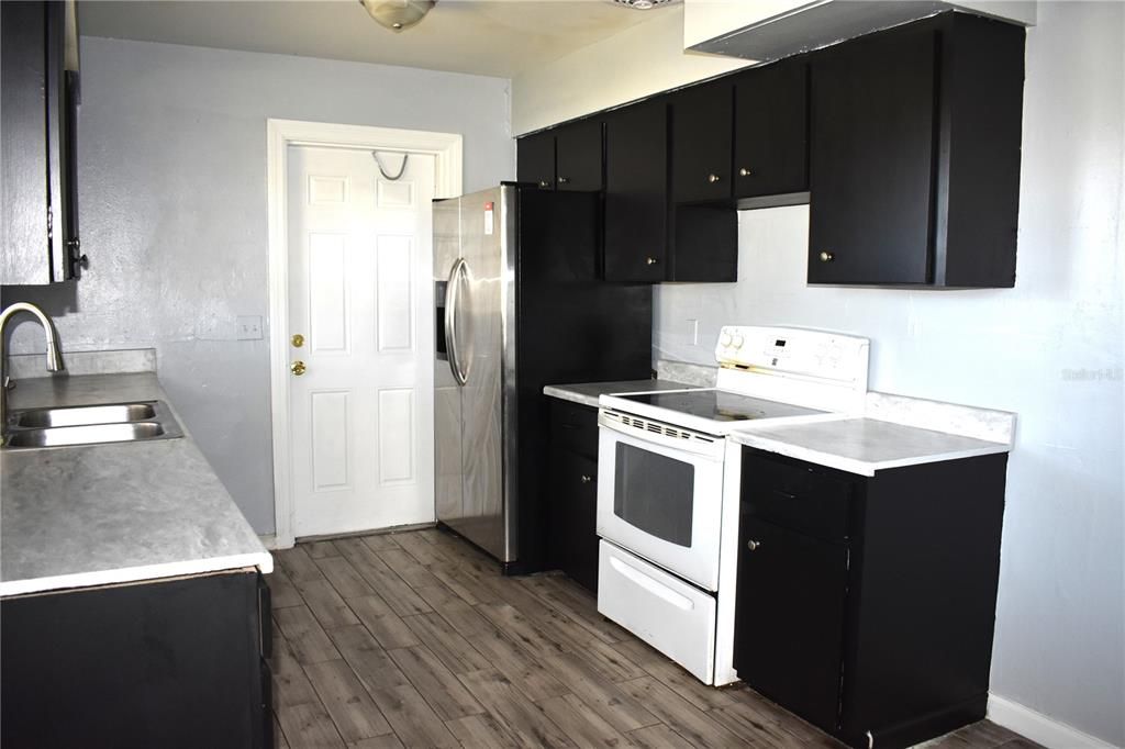 En Renta: $1,895 (3 camas, 2 baños, 1496 Pies cuadrados)