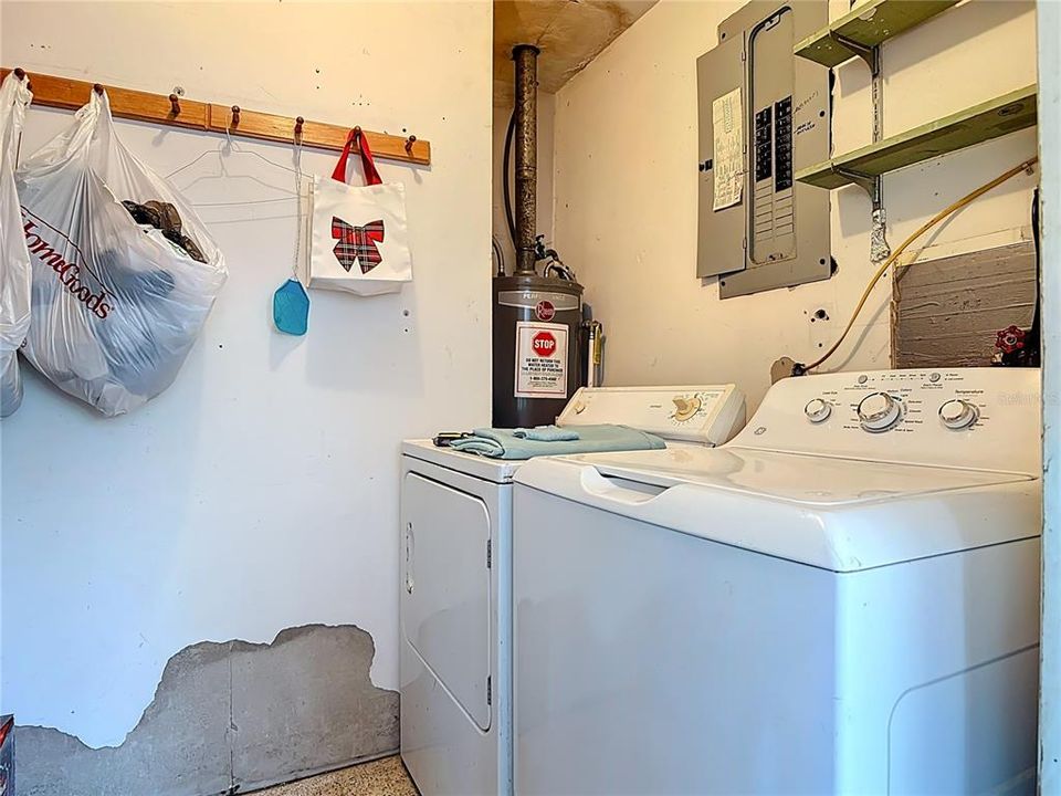 En Venta: $205,000 (2 camas, 1 baños, 1076 Pies cuadrados)