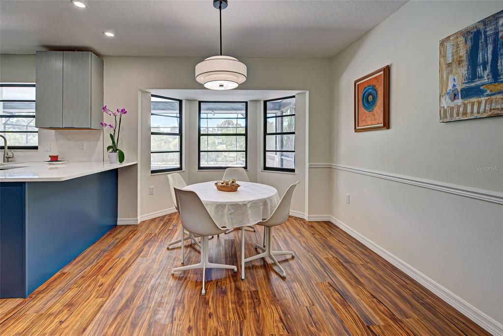 На продажу: $764,900 (3 спален, 3 ванн, 1884 Квадратных фут)