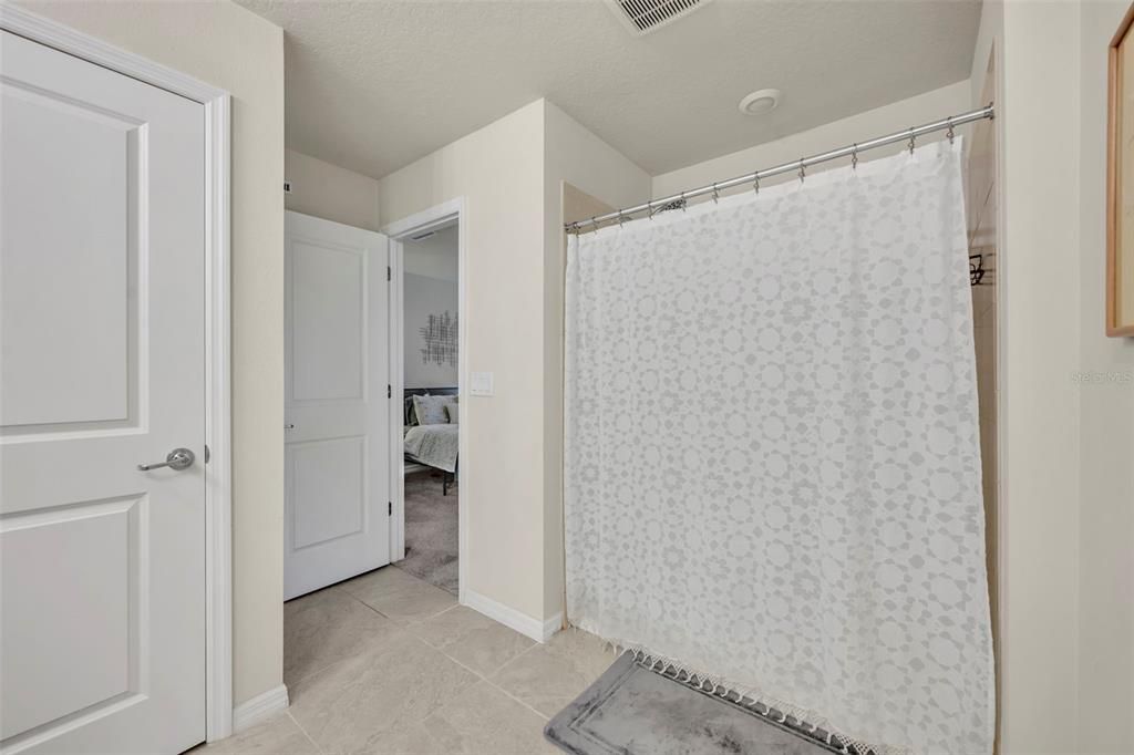 En Renta: $2,200 (3 camas, 2 baños, 1683 Pies cuadrados)