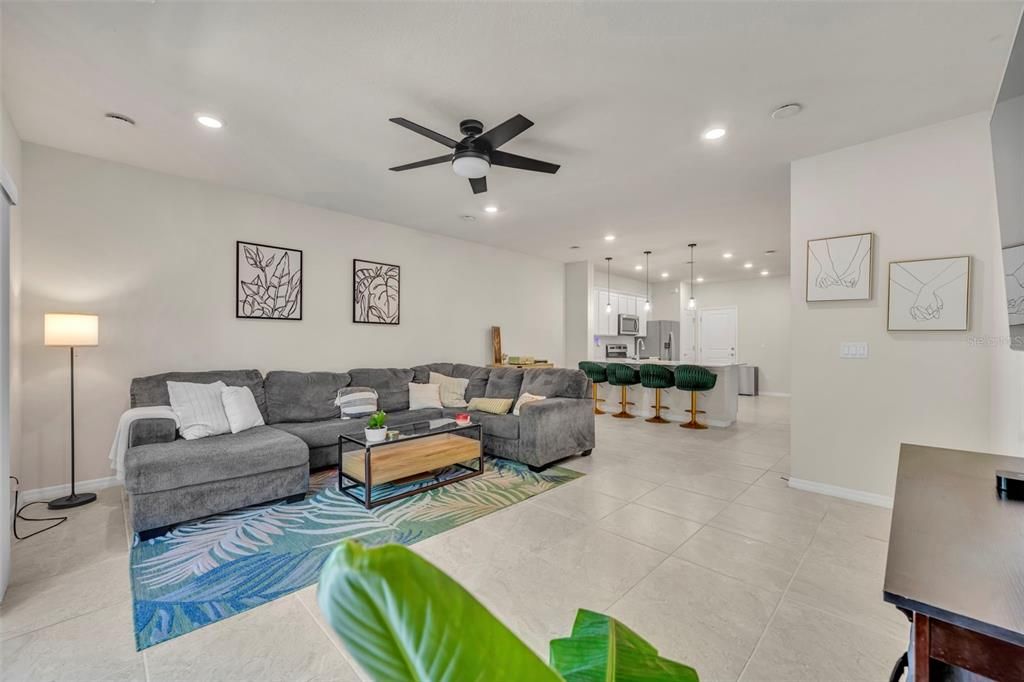 En Renta: $2,200 (3 camas, 2 baños, 1683 Pies cuadrados)