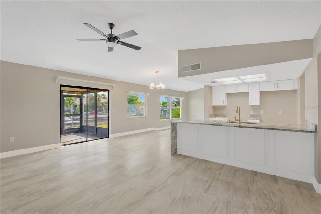 For Sale: $449,000 (2 beds, 2 baths, 1613 Square Feet)